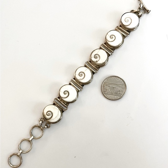 Vintage Pat Malin, Sterling Silver Ivory Swirl Shell Link Bracelet - Picture 3 of 6